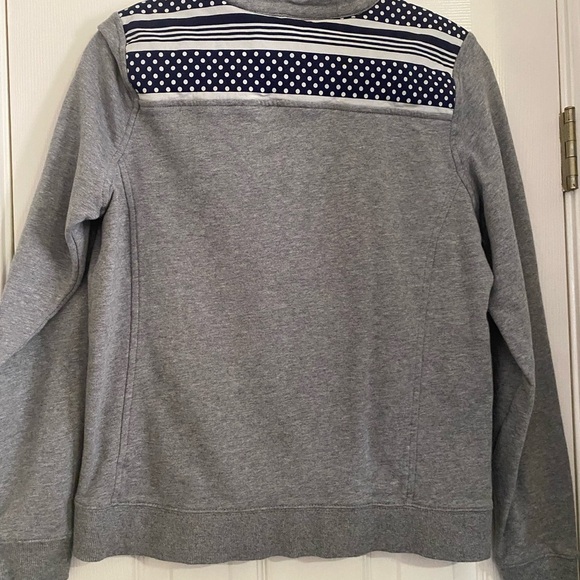 Vineyard Vines 1/4 Zip Sweatshirt - Picture 7 of 9